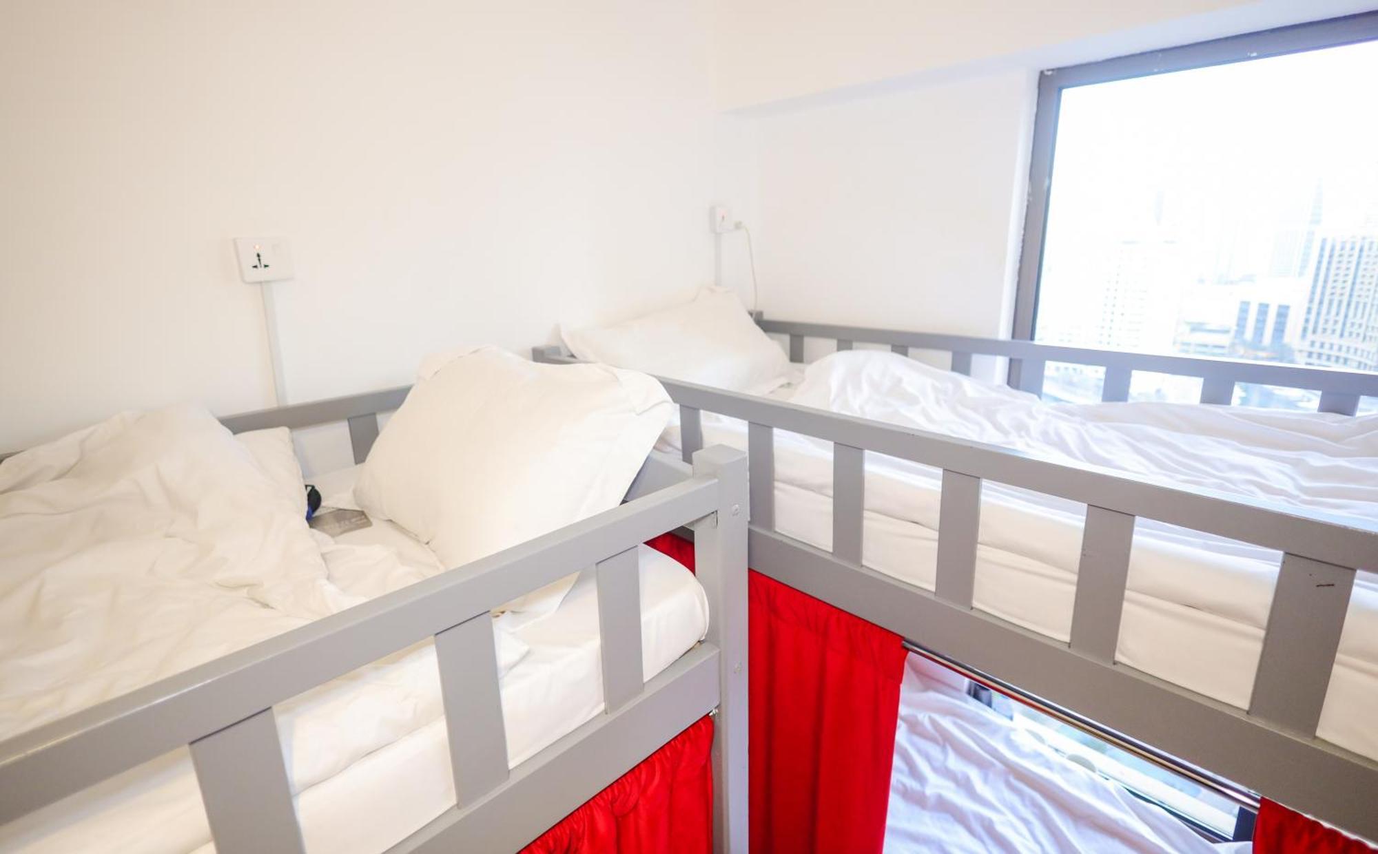 Lunar Hostel - Jbr Dubai Bagian luar foto