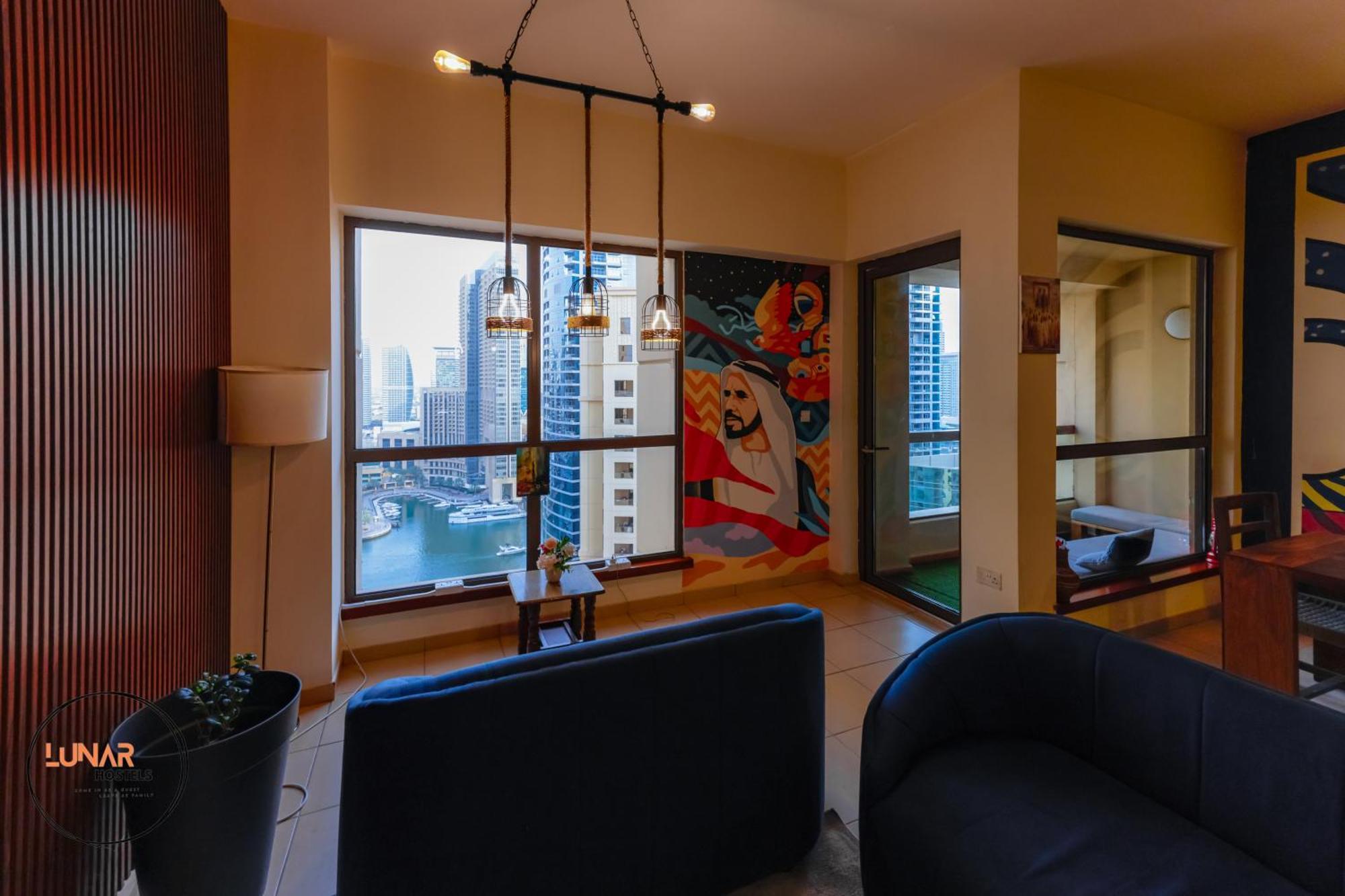 Lunar Hostel - Jbr Dubai Bagian luar foto