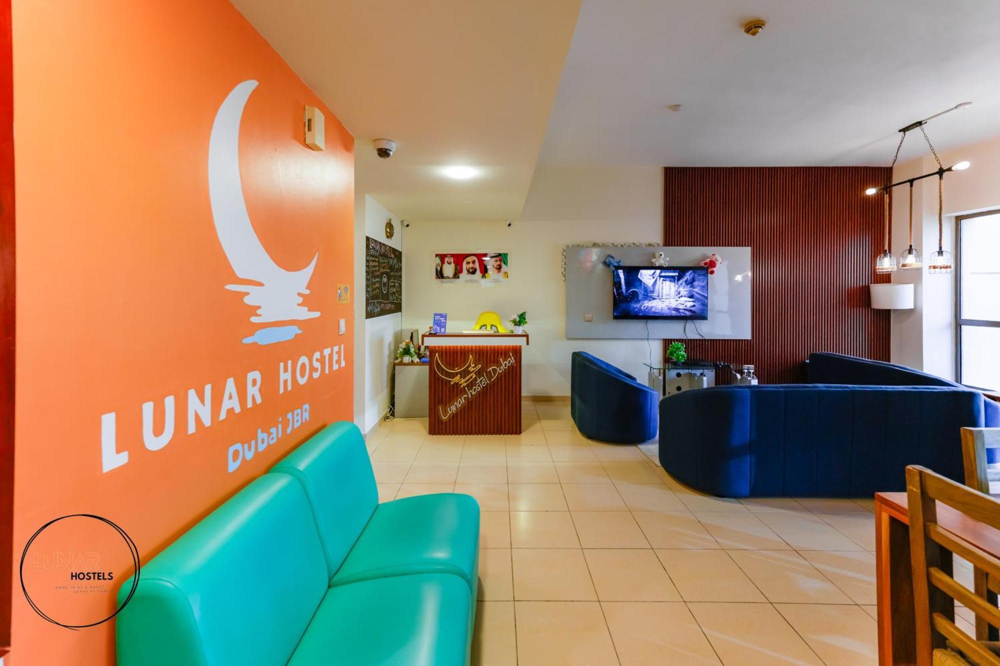 Lunar Hostel - Jbr Dubai Bagian luar foto